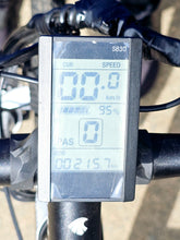 VALK Electric Mountain Bike NRG Series - Medium - 27" Wheels